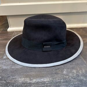 Roxy Women's  Black Fedora Hat Size M/L